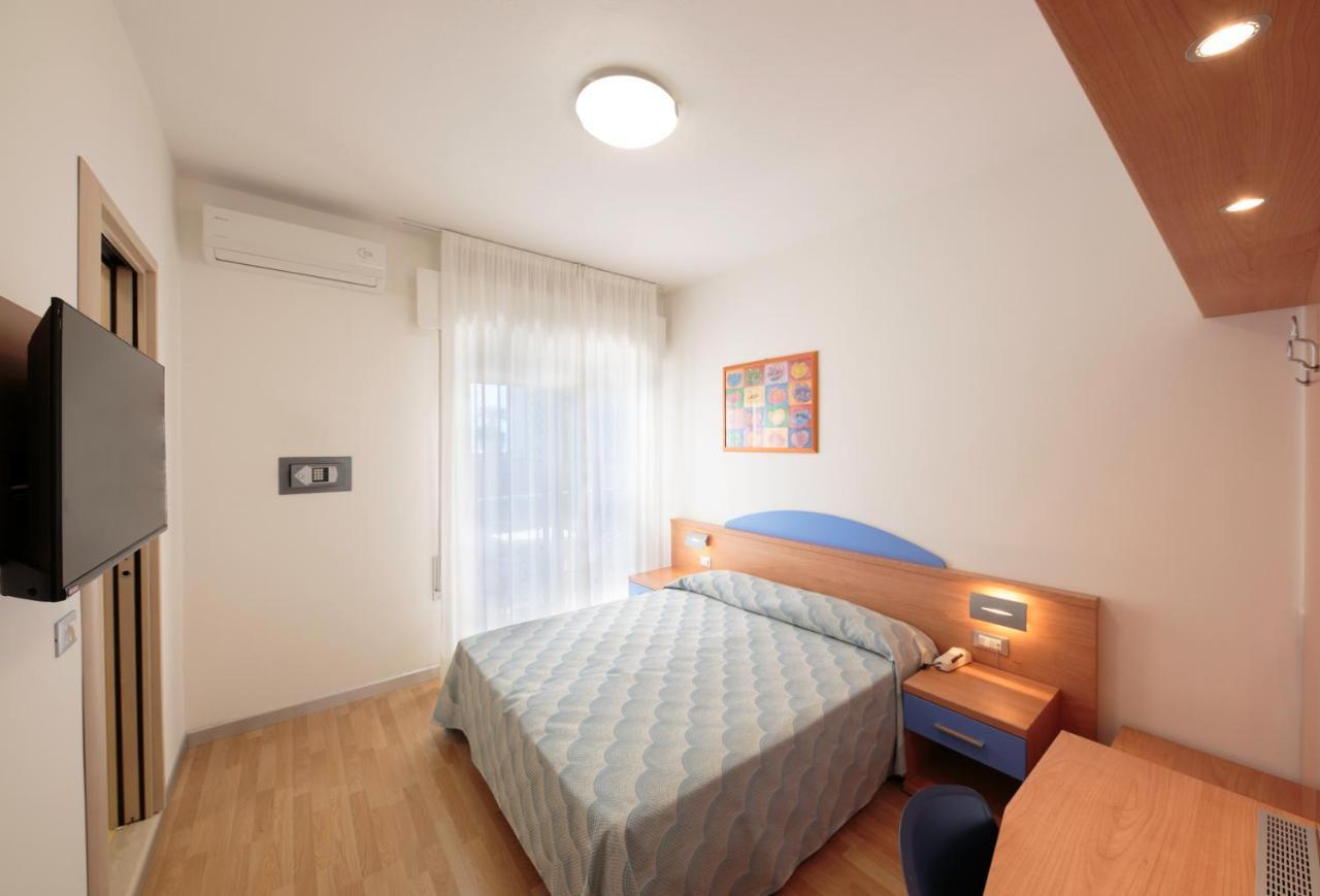 Hotel Riviera Caorle Extérieur photo