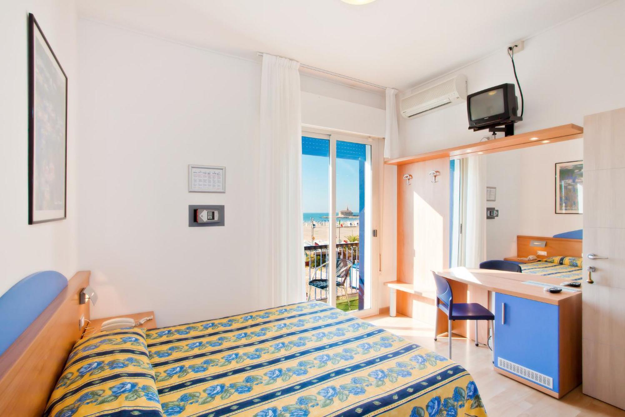 Hotel Riviera Caorle Extérieur photo